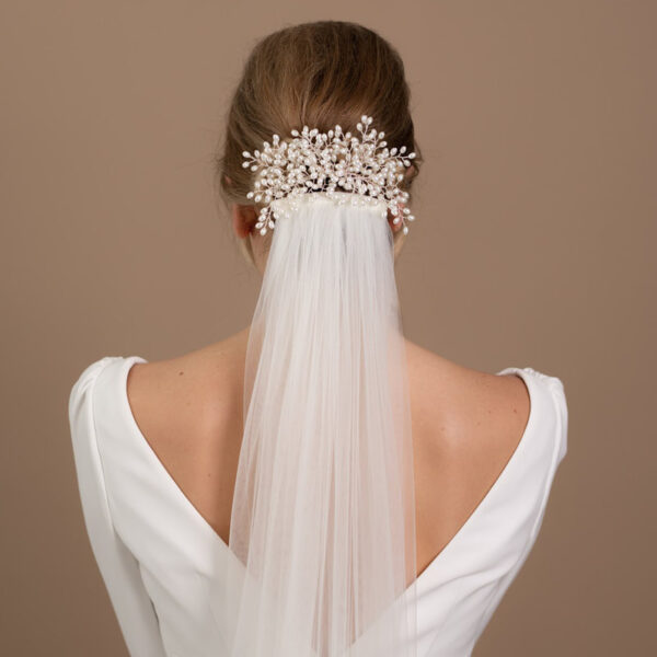 AR707 - Abileigh Pearl Veil Comb