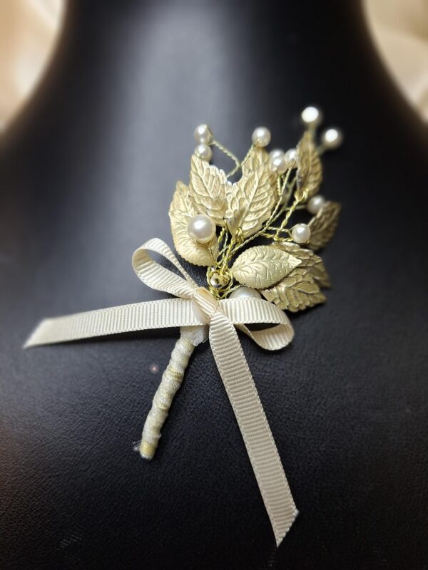 ARB100 Aurelia Buttonhole – Image 2
