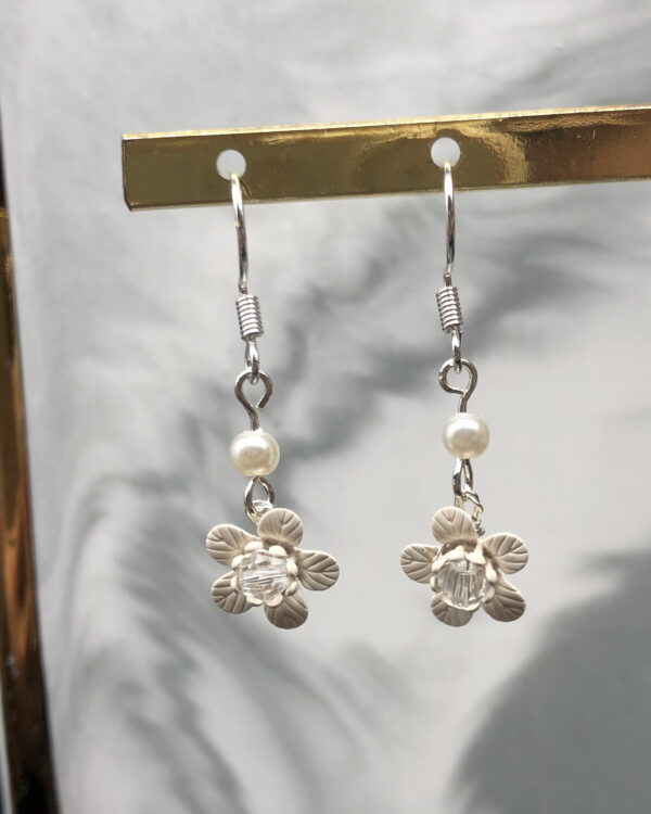 ARE704 Scarlett Earrings – Image 3